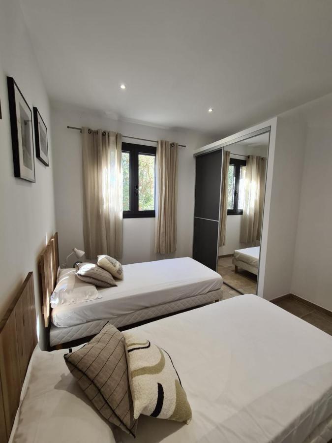 بروبرِيانّو Residence Licciola المظهر الخارجي الصورة