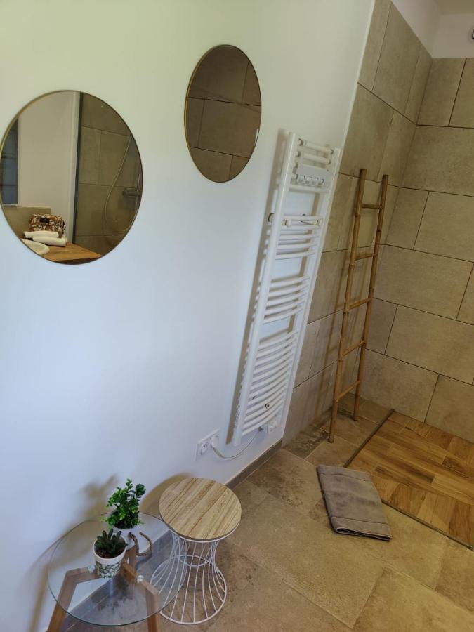 بروبرِيانّو Residence Licciola المظهر الخارجي الصورة